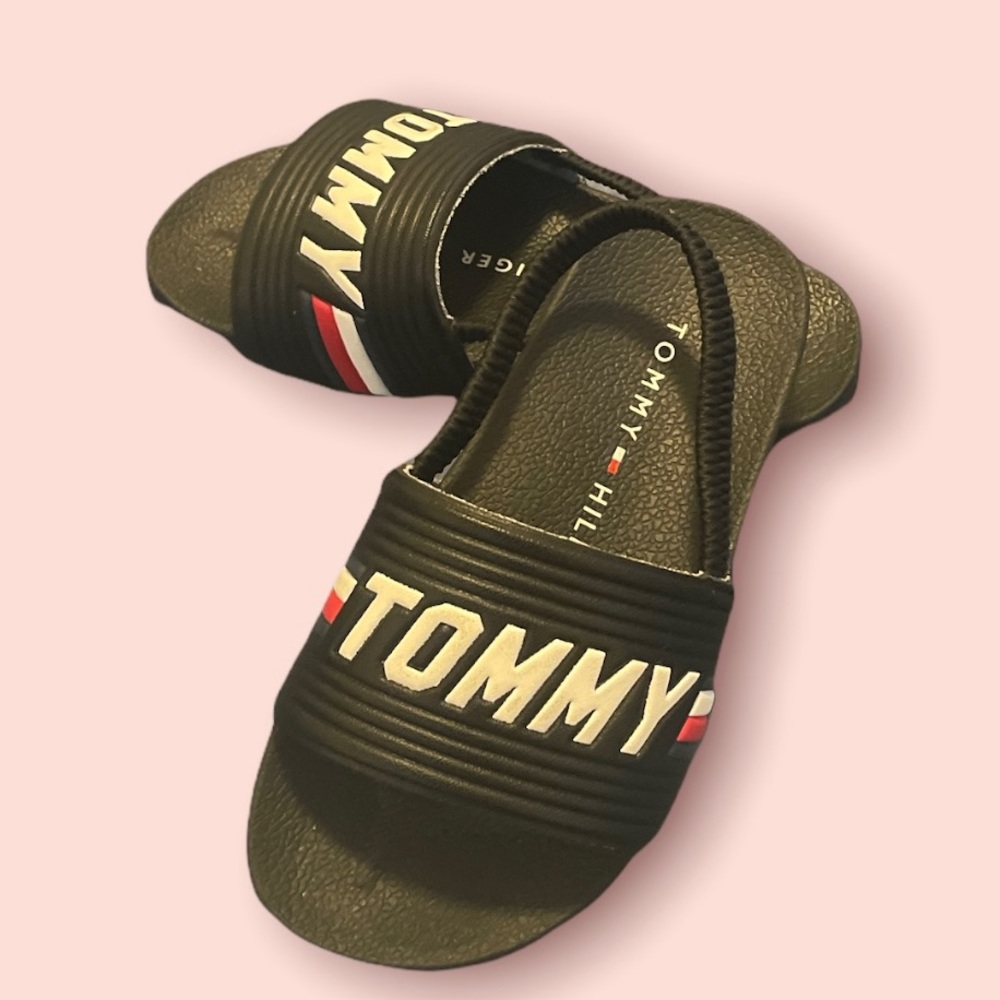 Toddler Tommy Hilfiger filp flops